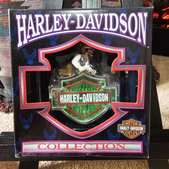 Harley-Davidson Other - VTG HARLEY DAVIDSON Christmas Collection Elf On Harley Emblem Sign Ornament 1999